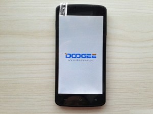 <img data-src=”https://blog.movilchinodualsim.com/foto.jpg” alt=”El doogee Mint DG330 un movil chino que sorprende por sus caracteristicas y precio”  />